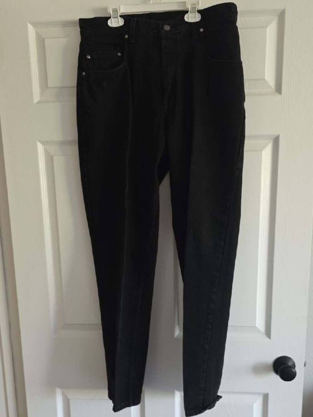 Vintage Levi’s 545 Loose Fit Jeans – Made in USA – Black Denim – 34x32